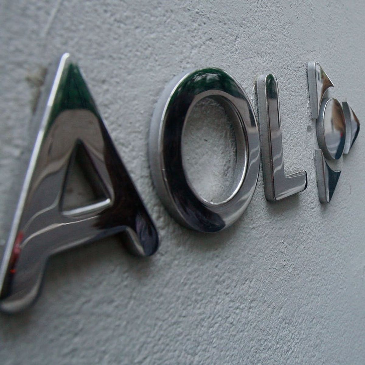 Twitter Is Sharing Its Most Embarrassing Screen Names in Remembrance of AIM