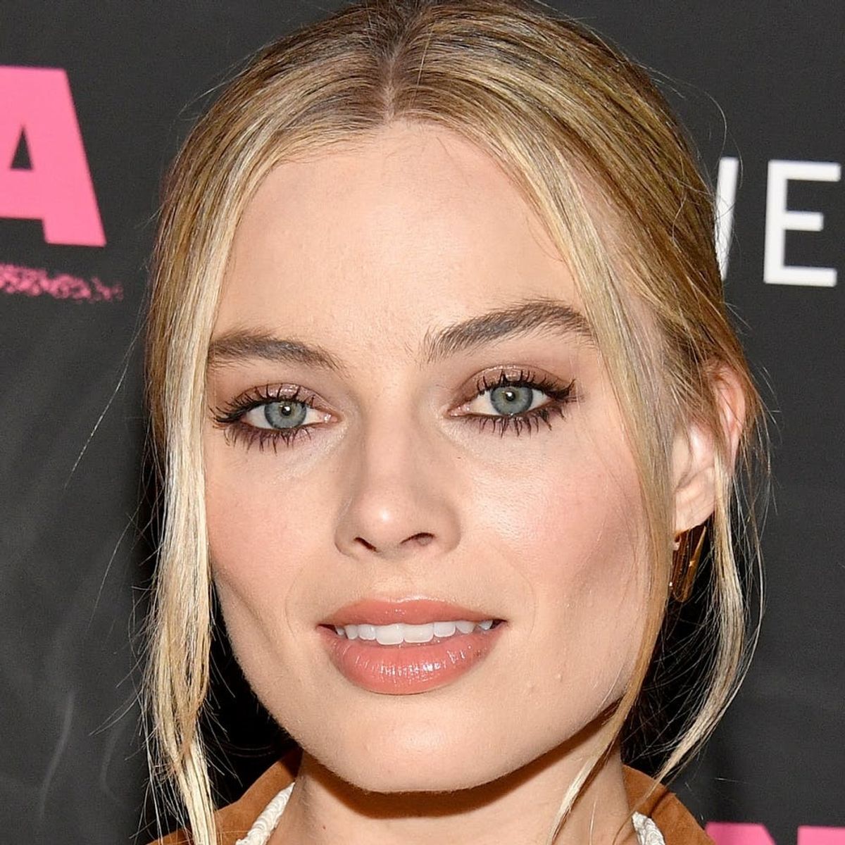 Margot Robbie Wants to Give Harley Quinn a “Lady Gang” in Her Spinoff Film