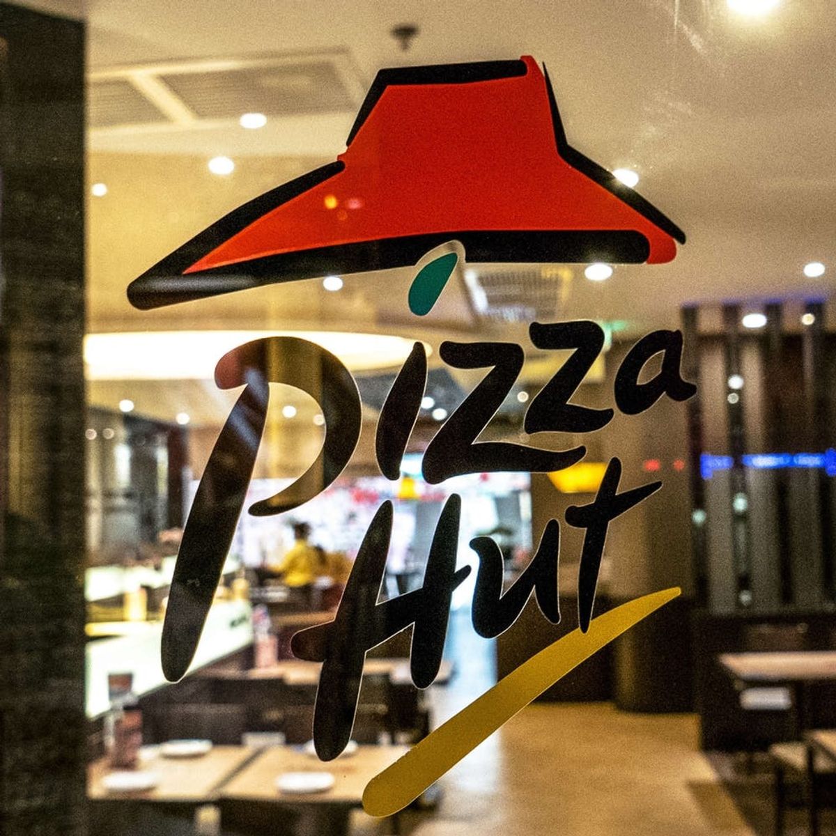 Pizza Hut Just Released Vegan Pizza — But There’s A Catch