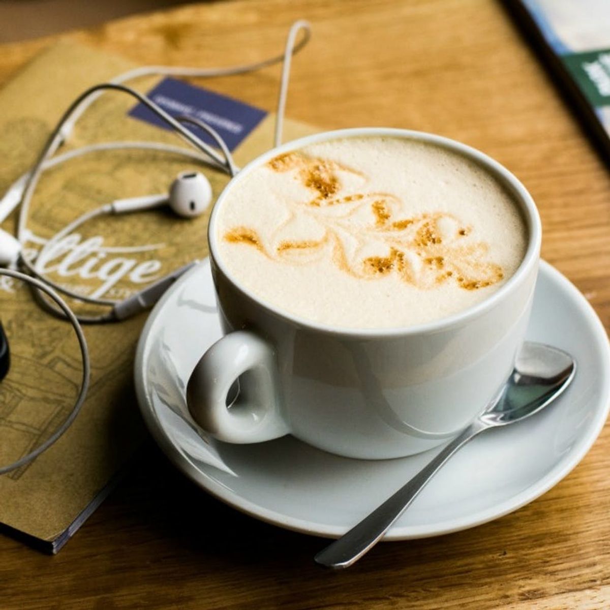 8 Foodie Podcasts You Need to Listen to on Your Commute