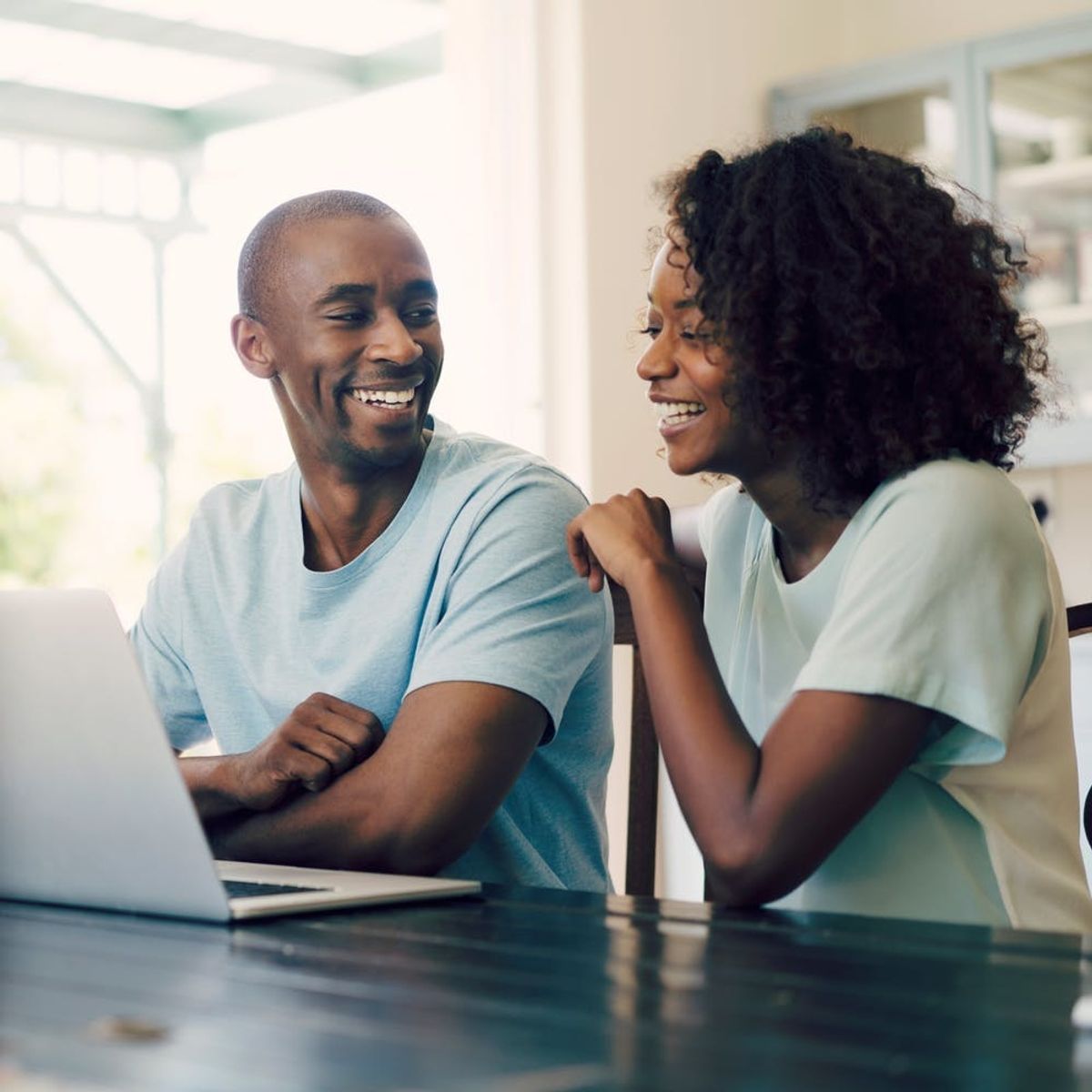 6 Easy Ways to Decide Where to Eat on Date Night