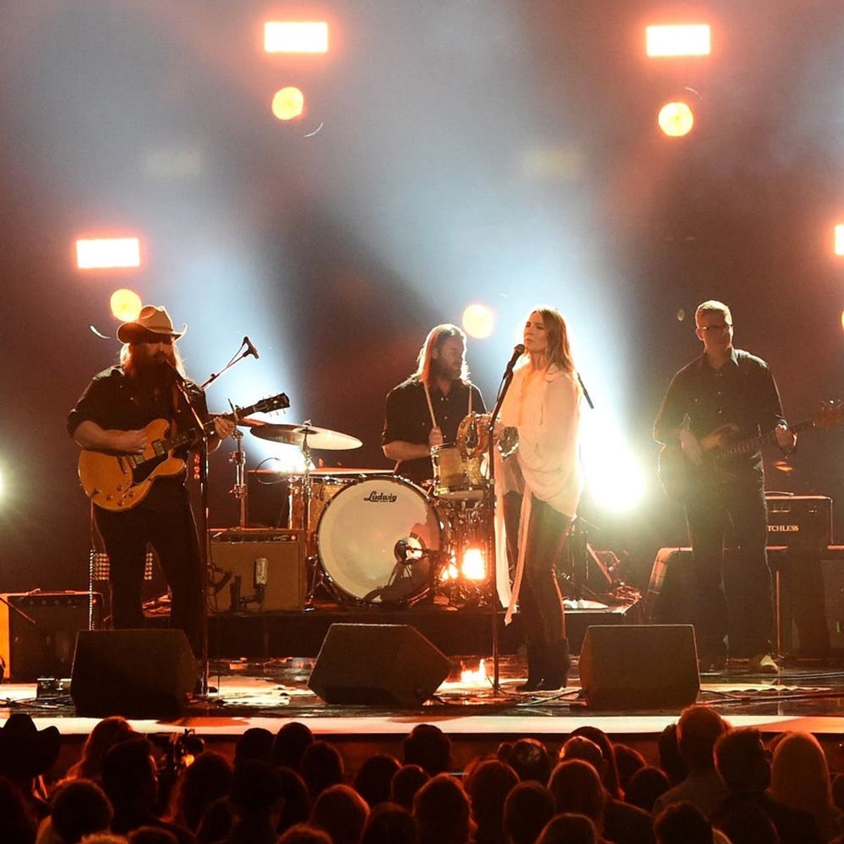 Reporters Could Be Kicked Out of the 2017 CMA Awards for Asking Artists About Gun Control or Politics