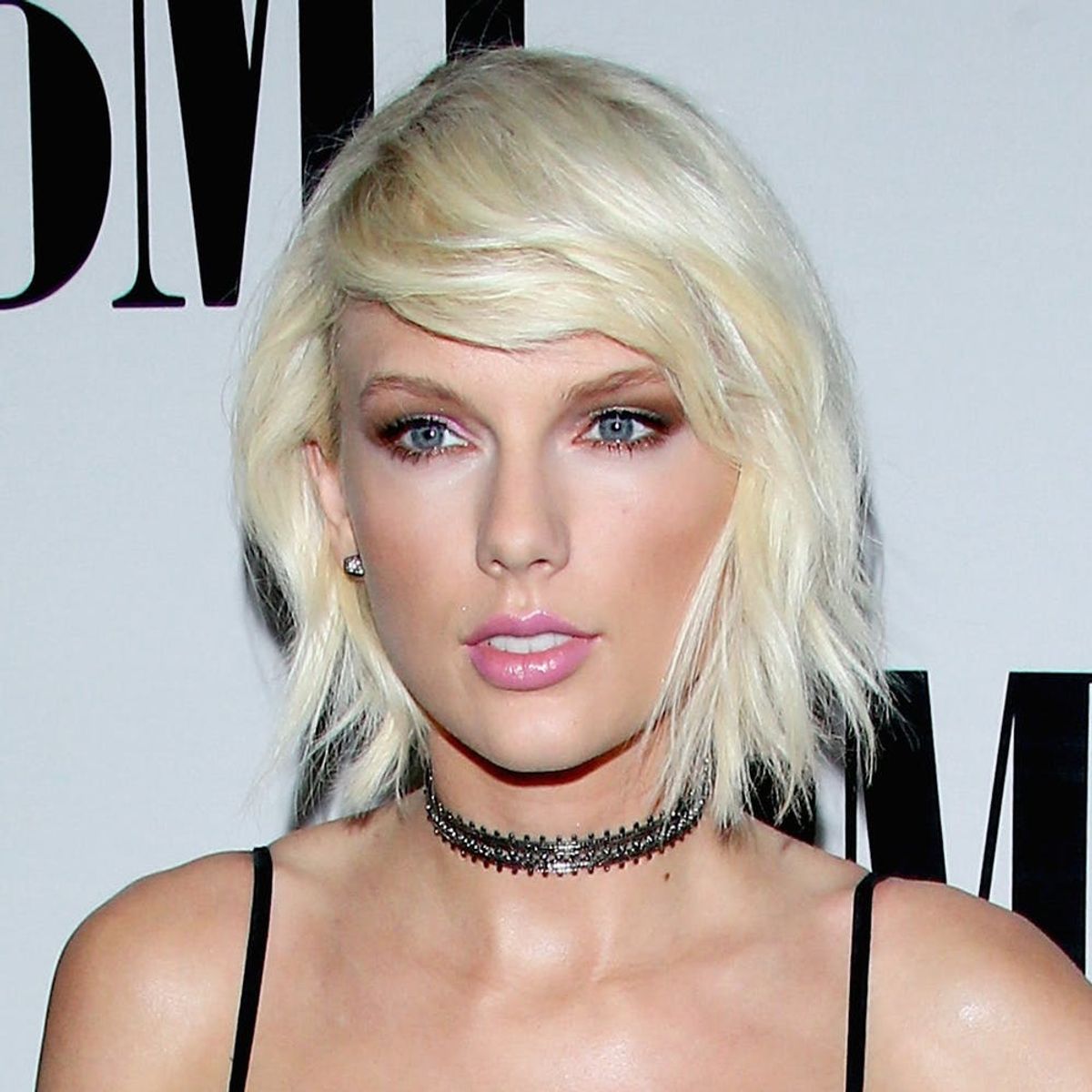 Taylor Swift Is Driving Fans Crazy With This Tease of Her New Song “Gorgeous”
