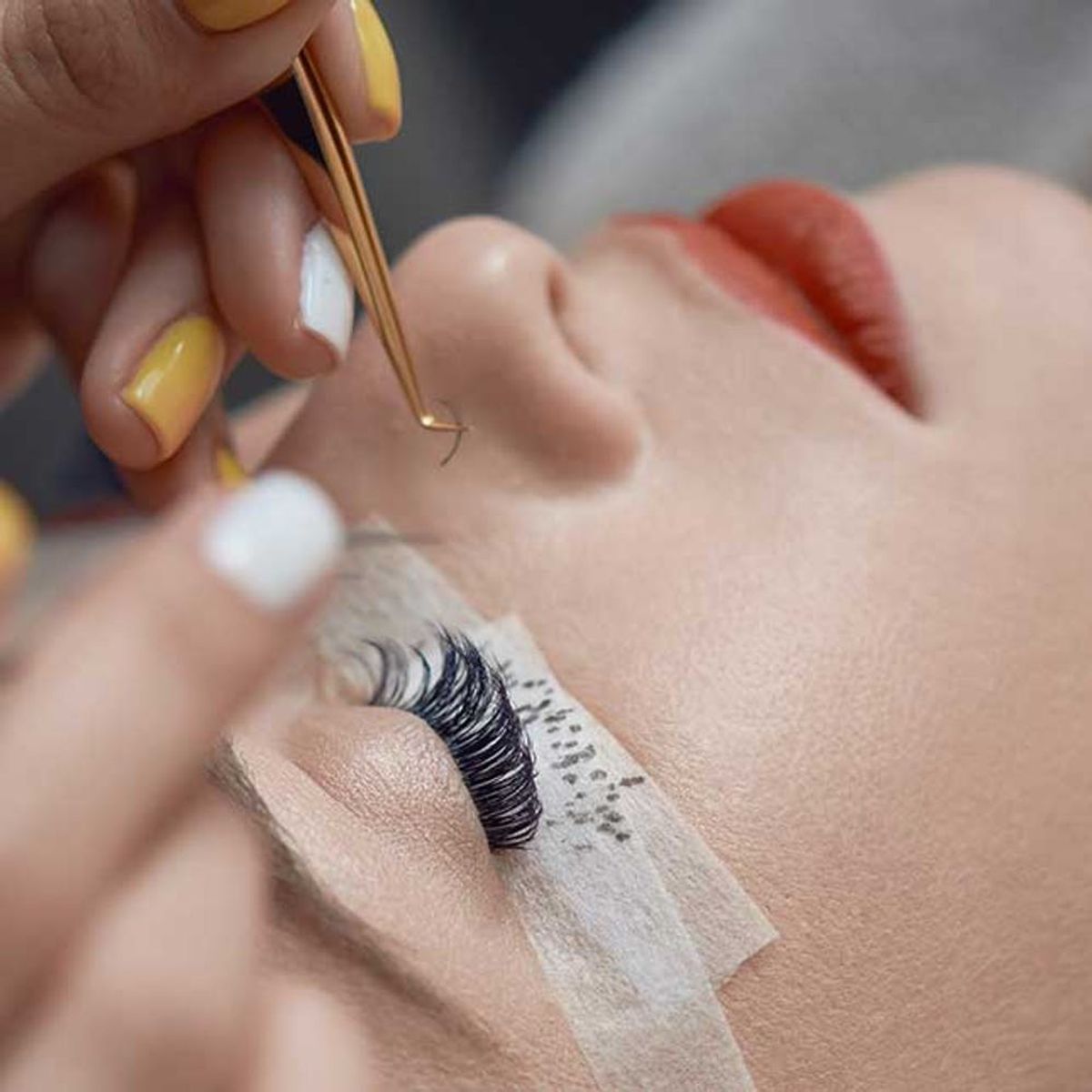 5 Things You Should Know Before You Get Eyelash Extensions Brit + Co
