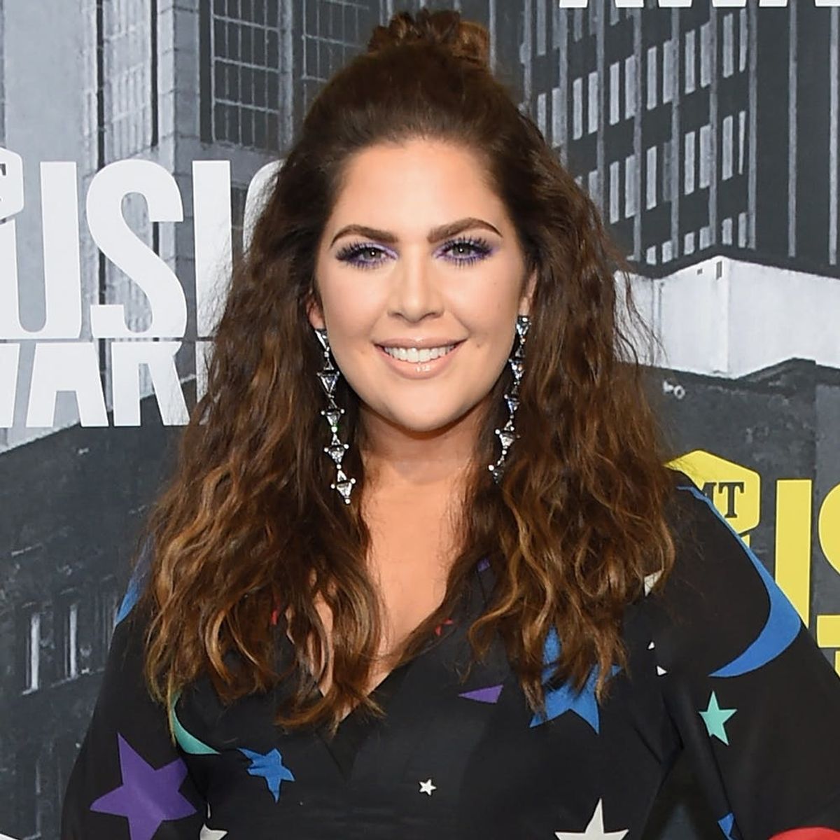 Lady Antebellum’s Hillary Scott Reveals the Sex of Her Twins