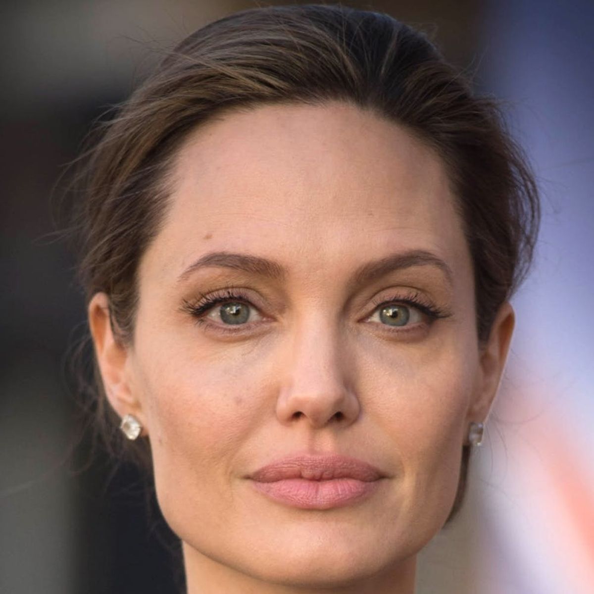 Angelina Jolie Admits She “Doesn’t Like Being Single”