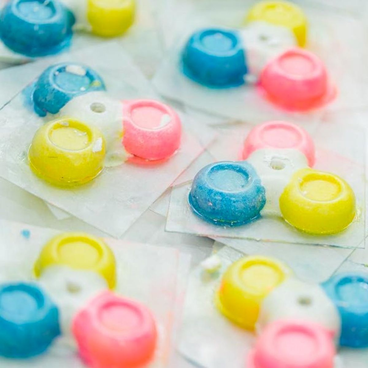 Lush Launches a Fidget Spinner Bath Bar