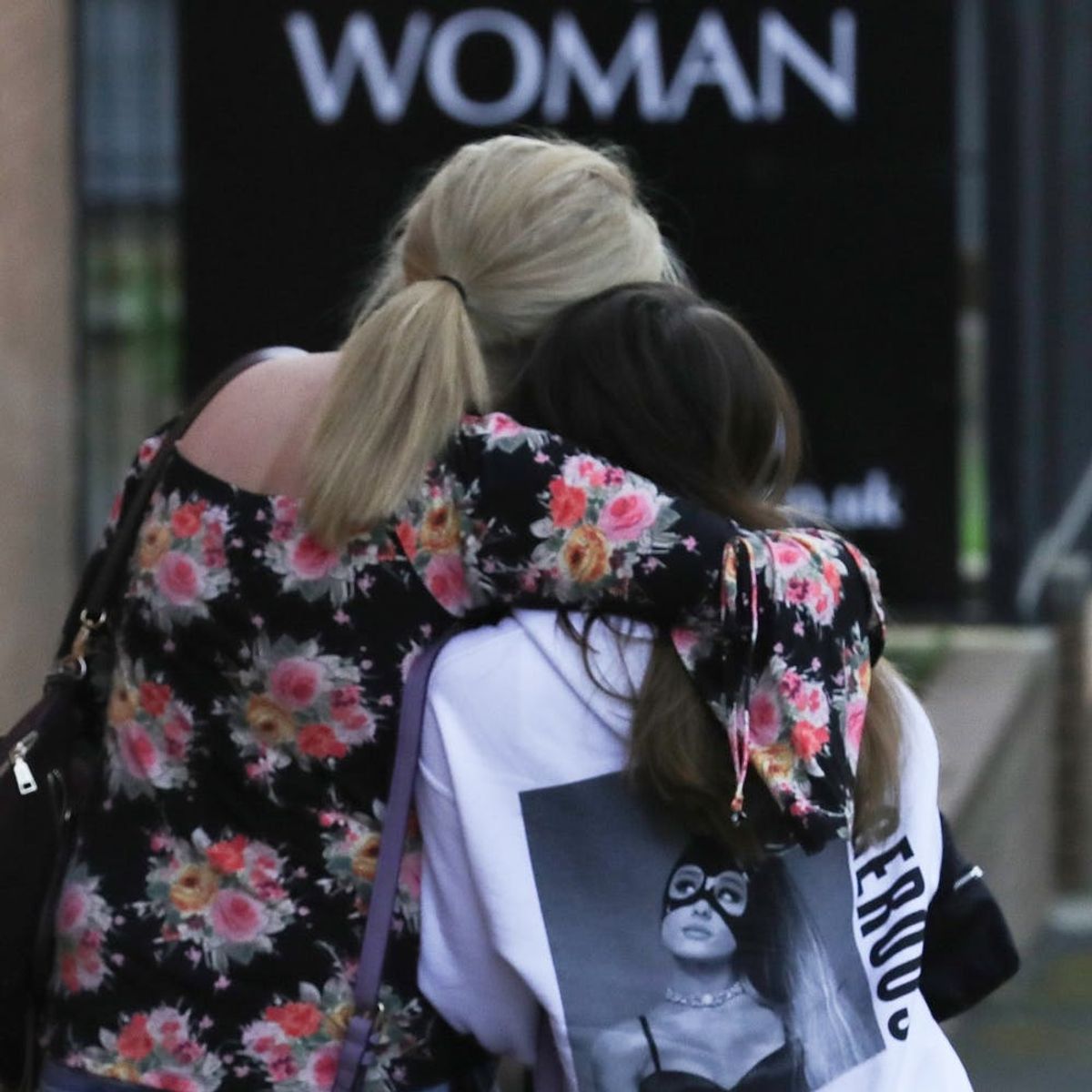 This Is the Way the People of Manchester Are Helping Those Affected by the Ariana Grande Concert Bombing