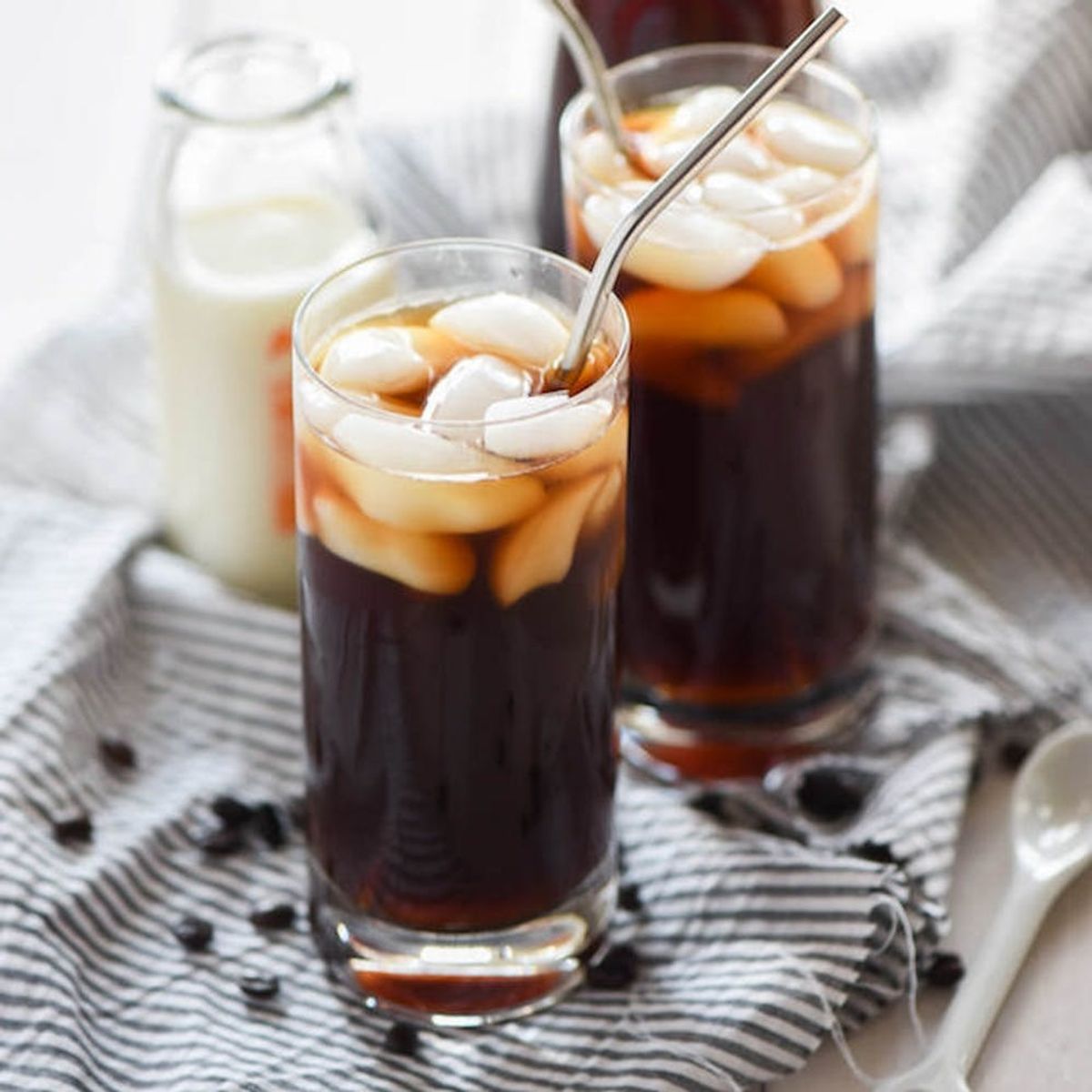 How to Throw Your First Brunch and *NOT* Freak Out About Hosting