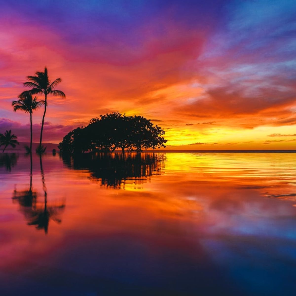 7 Fun Ways to Travel More Colorfully