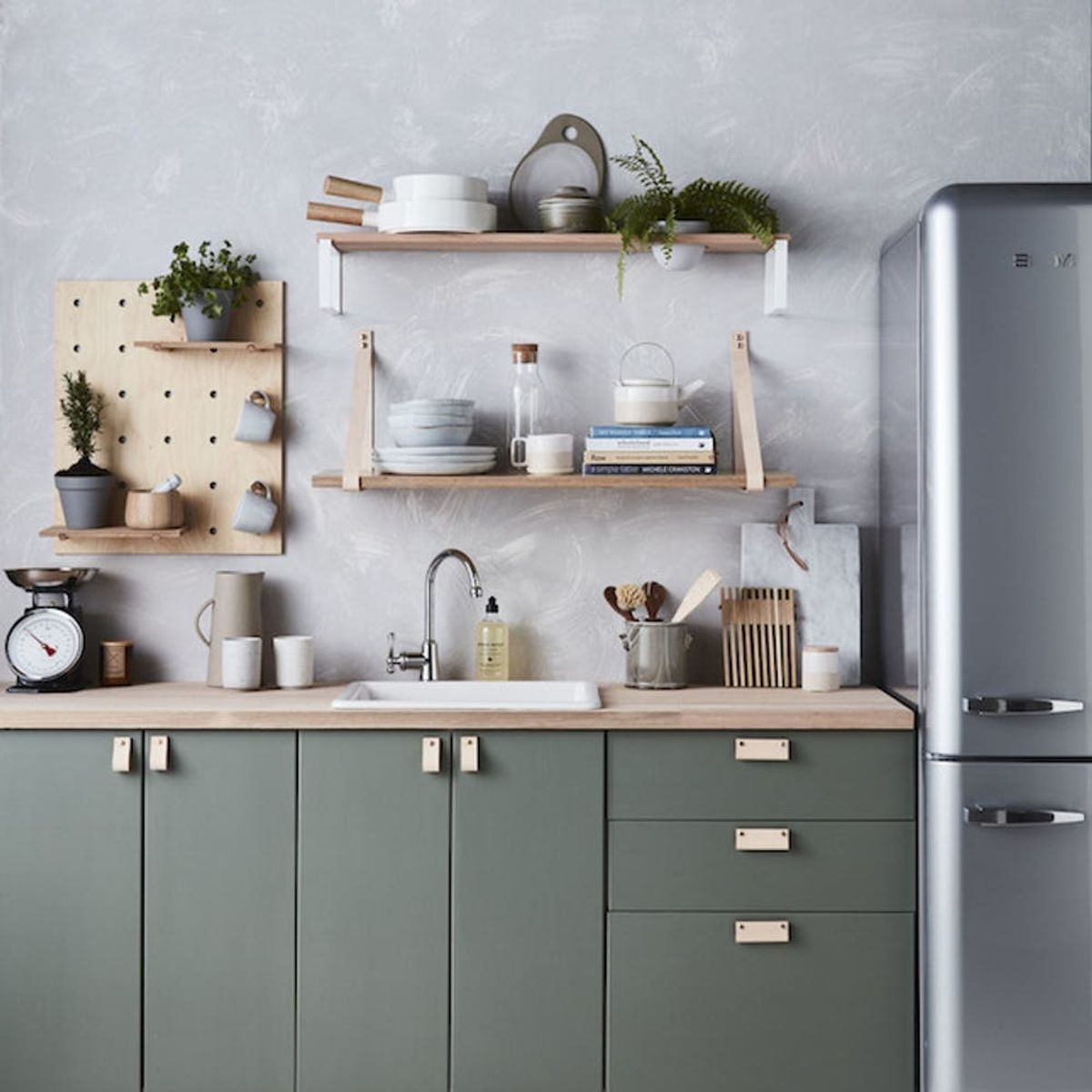 18 Suprising Ways to Upgrade Your Kitchen With Leather