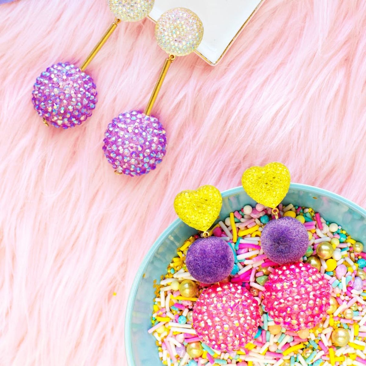 Celebrate the Weekend With a *Chicks Rule* Easter Party, Leather Flower Purses + More DIYs