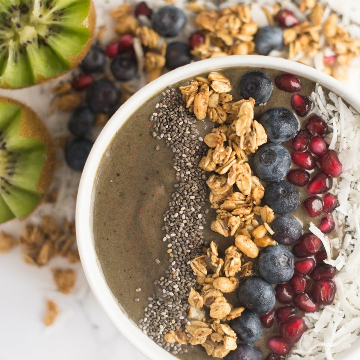 Swoon Over These Spirulina Açai Bowls