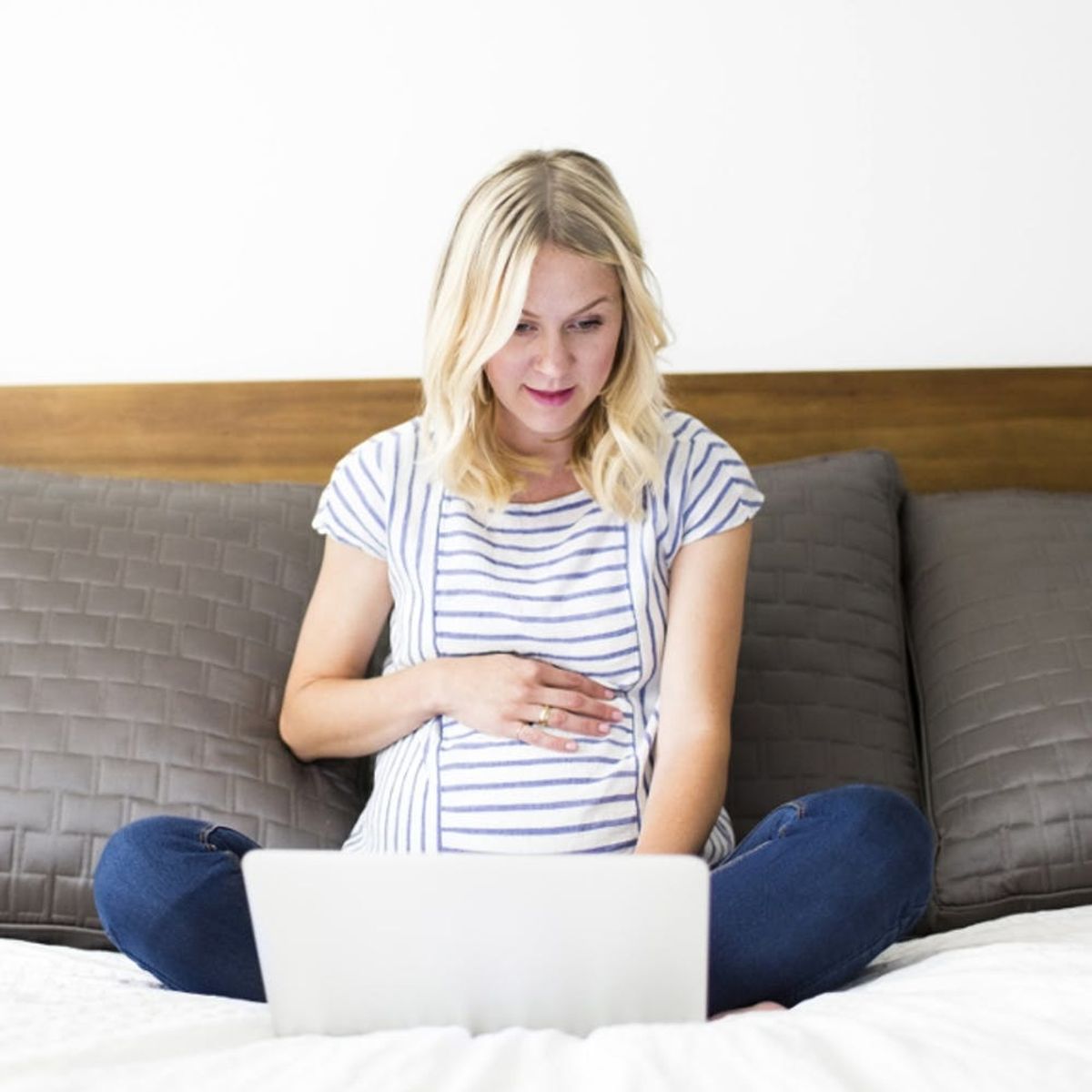 7 Super Cool Maternity Fashion Subscription Boxes