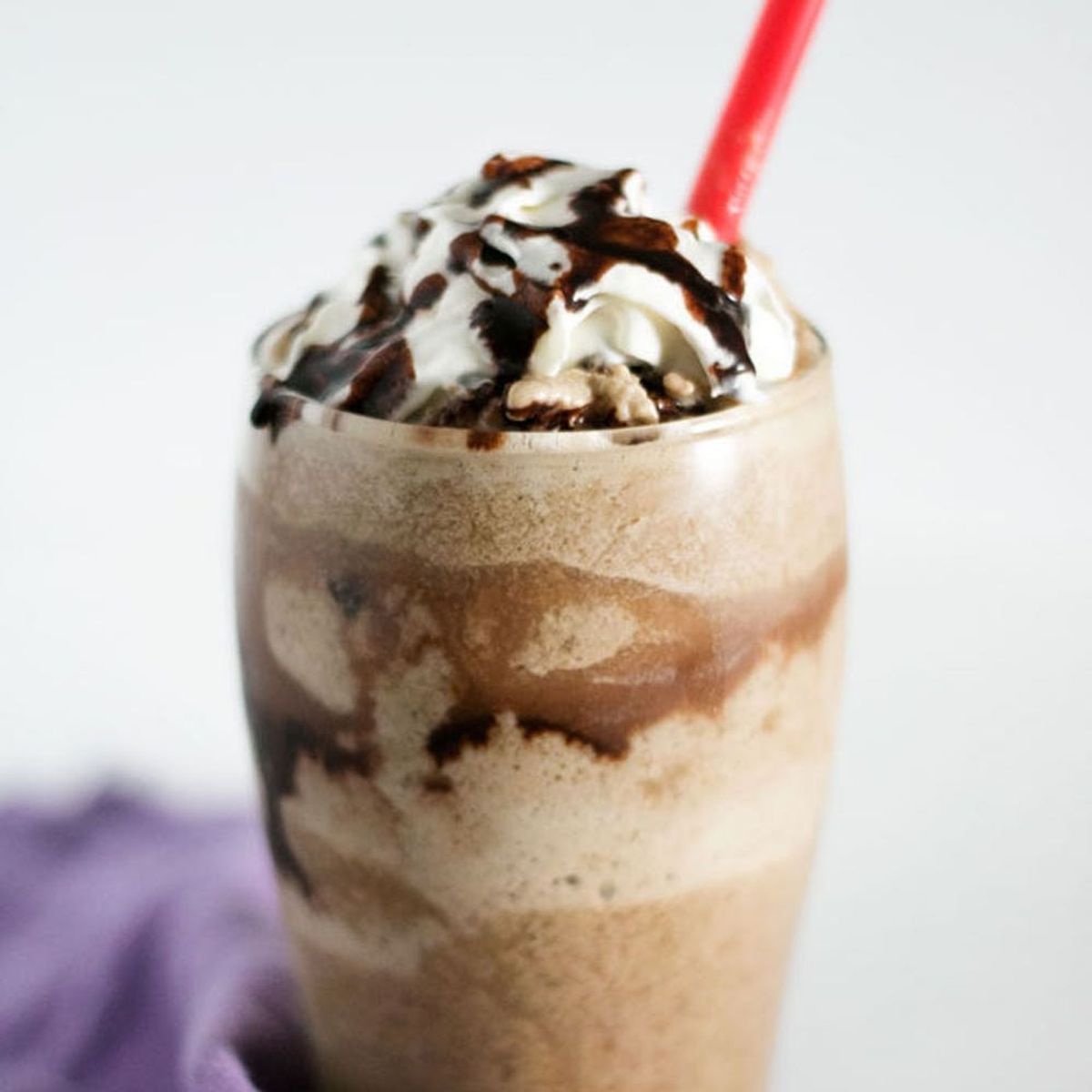 15 Coffee Acai and Smoothie Bowls to Start Your Mornings With a Jolt