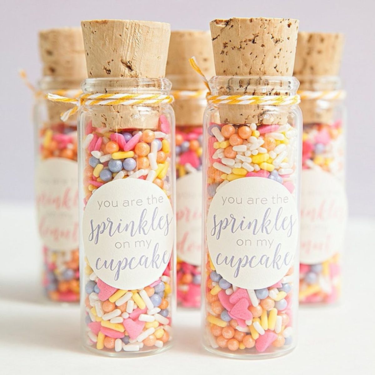 $2 Winter Wedding Favors to Buy or DIY
