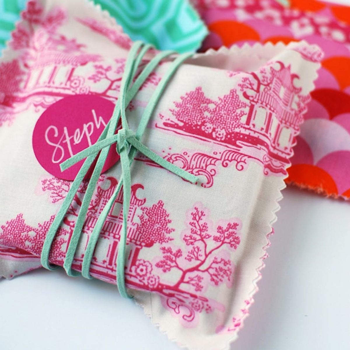 12 Creative Alternatives to Traditional Wrapping Paper