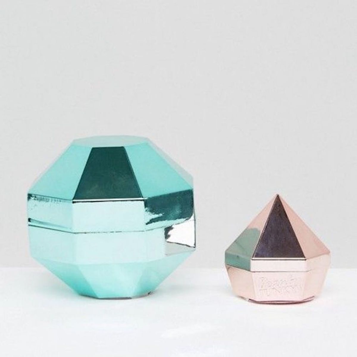 10 Holiday Gift Trends to Jump on Before They Sell Out