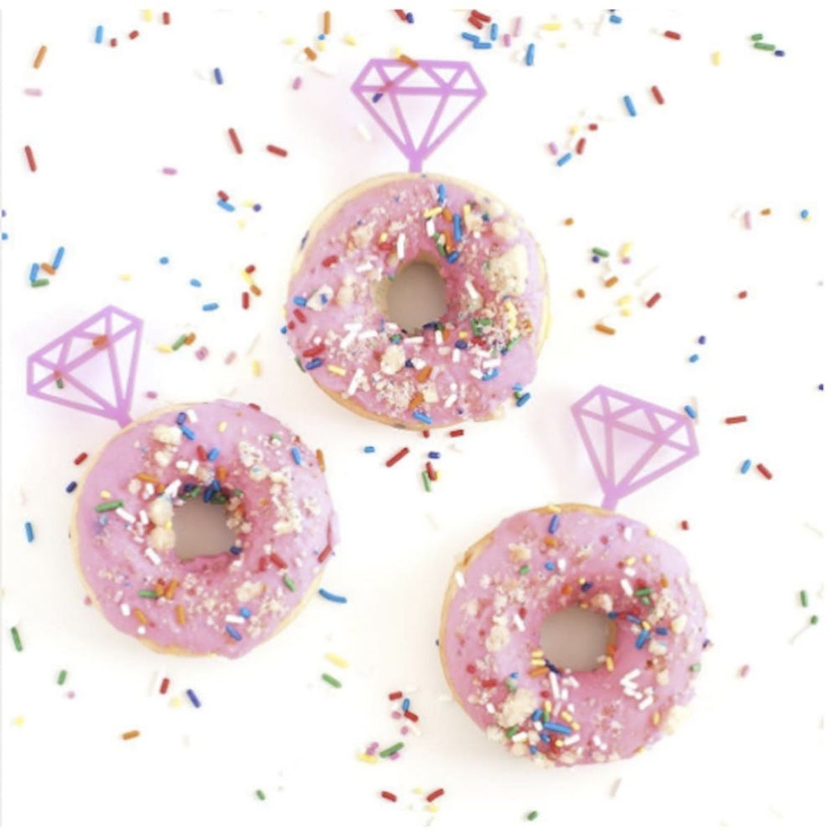 7 New Ways to Work Donuts into Your Wedding That You Definitely Haven’t Thought Of