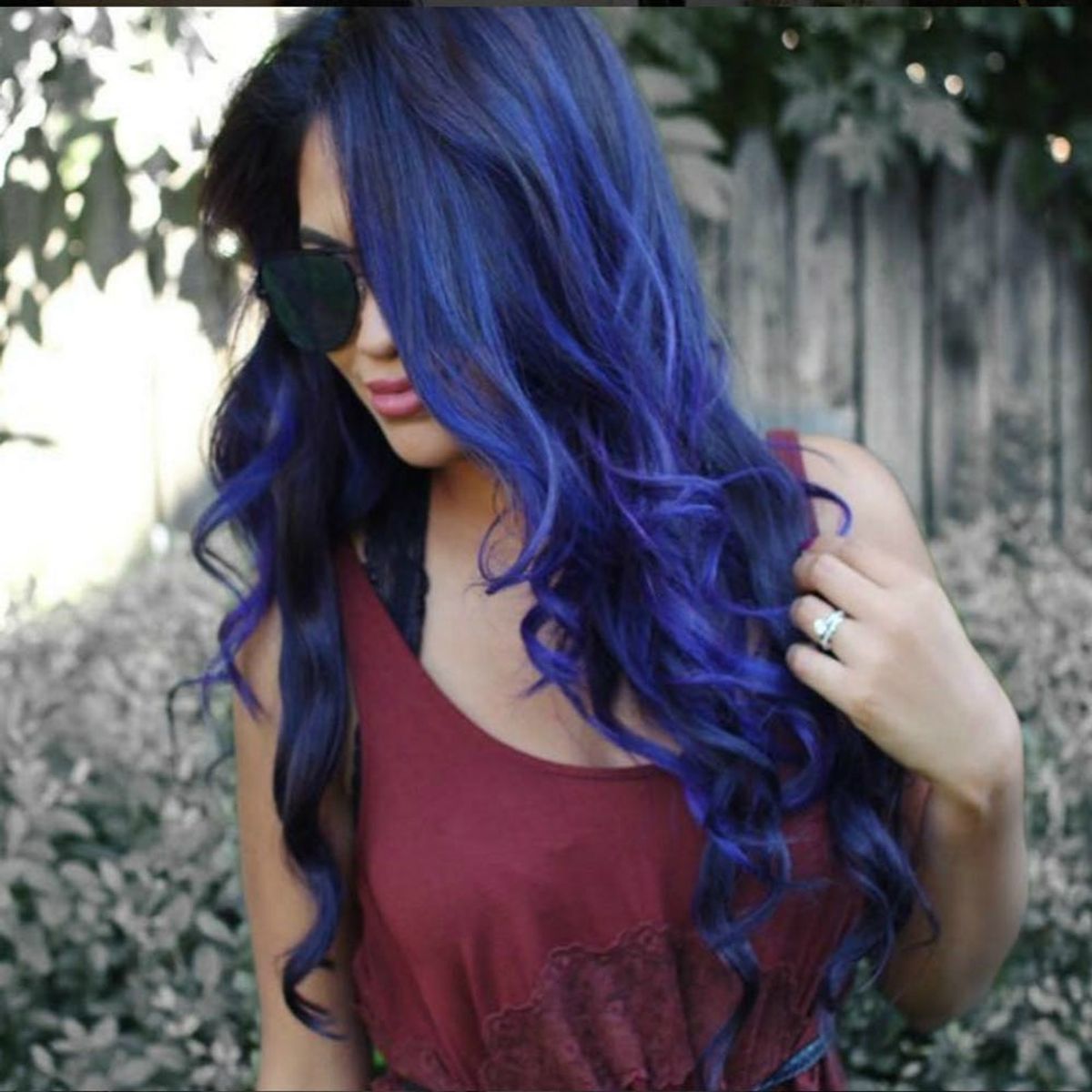 Here’s How Brunettes Can Now Get Rainbow Hair Bleach-Free