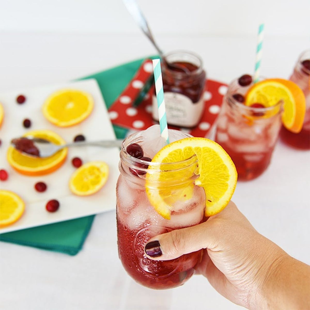 Jam and Booze Finally Meet in This Bubbly Cranberry Zinger Jam Jar Cocktail