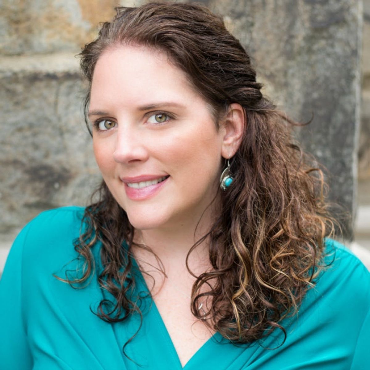 Author Kate Moretti Tells Us the Secrets to Unleashing Your Creativity When You’re Crazy Busy