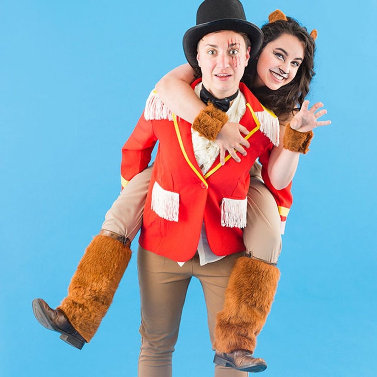 3 Clever Halloween Costumes for You and Your Girlfriend