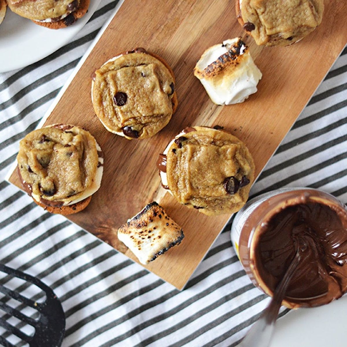 These Nutella S’more Cookie Sandwiches Are Going to Give You All the Feels