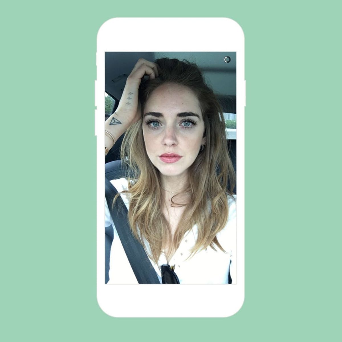 30 Bloggers You Need to Follow on Snapchat Now