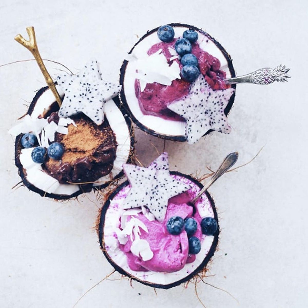 19 Edible Coconut Bowls That Will Give You Serious Summer Island Vibes