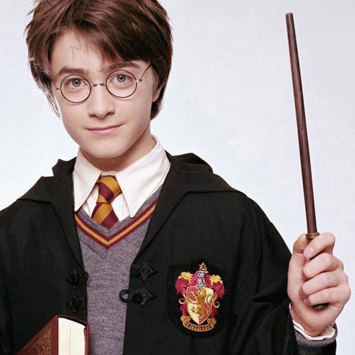 Check Out the First Pics of Harry Potter and His Grown-Up Family in the Cursed Child