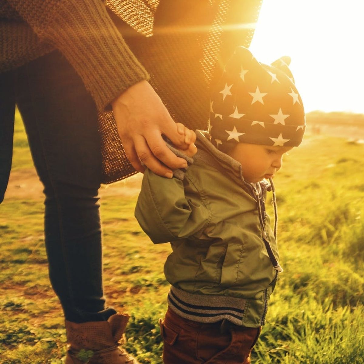 5 Expert-Approved Tips to Make Hiking With a Baby a Breeze