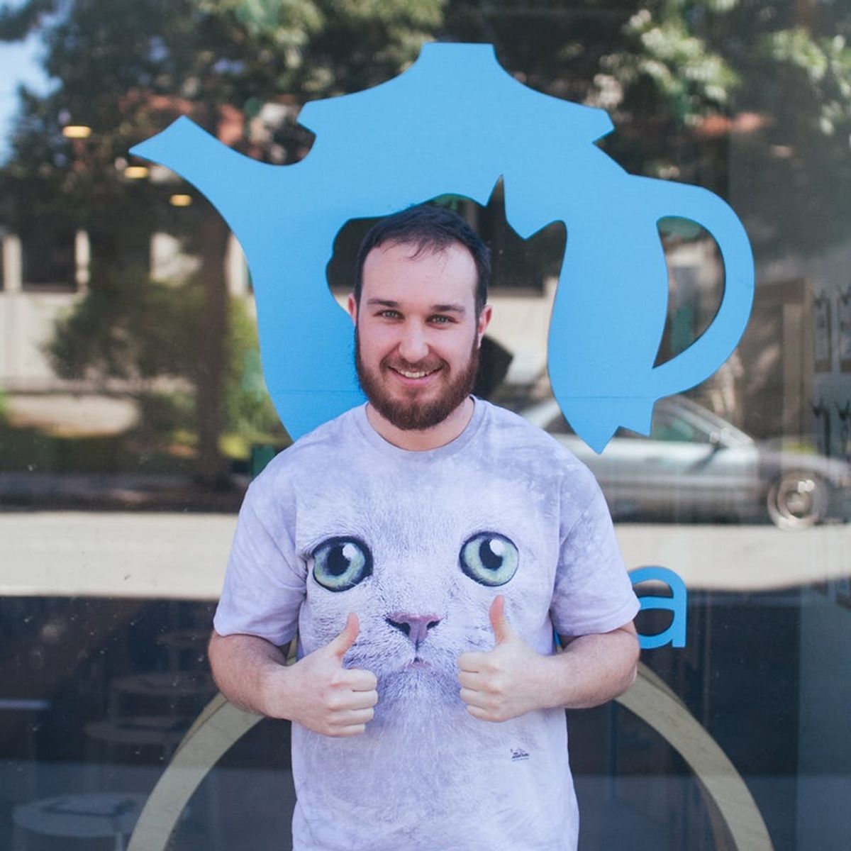 Here’s What Happens When You Try to Pick Up a Date at a Cat Cafe