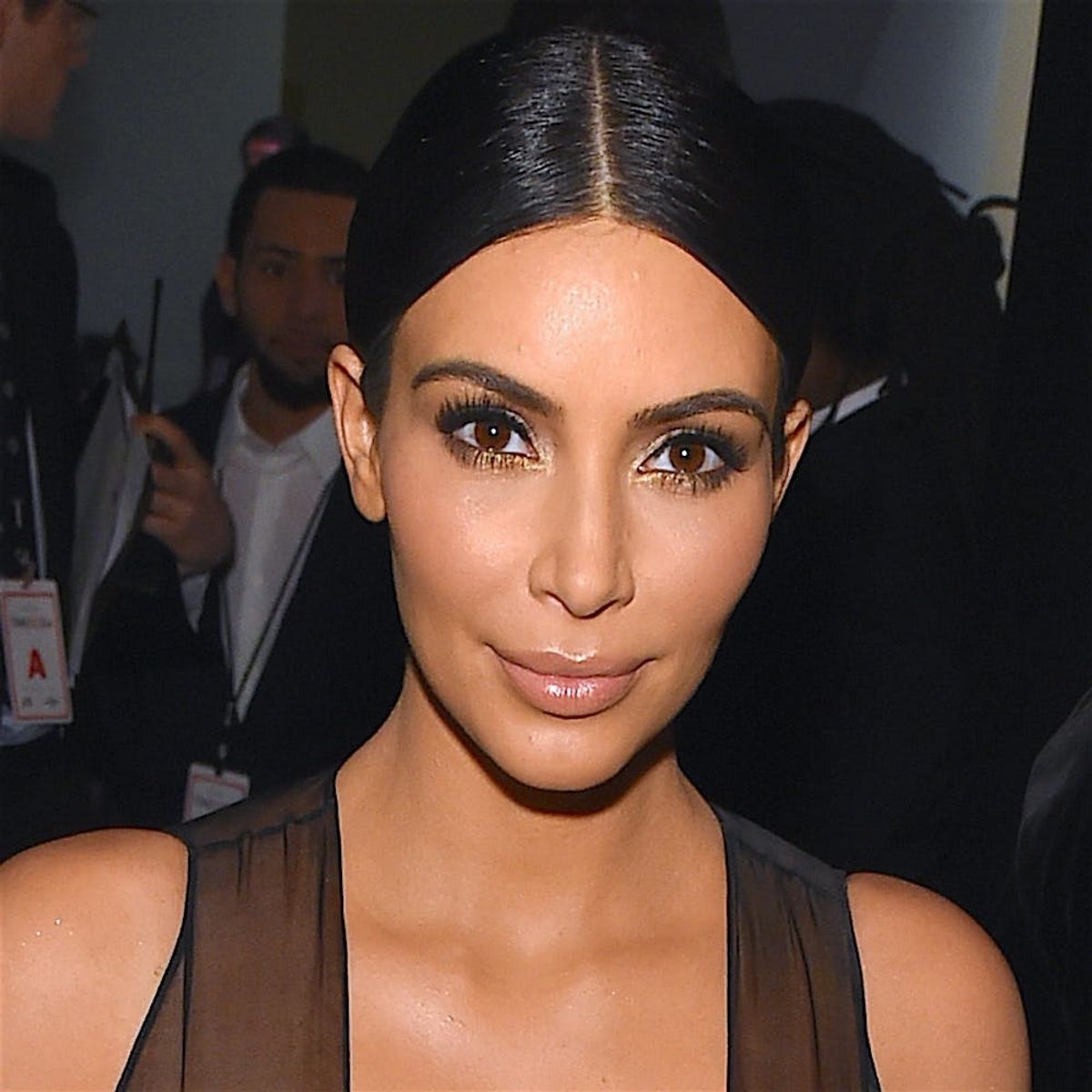 Greasy Hair, Don’t Care Is the Celebrity Trend You Have to Try