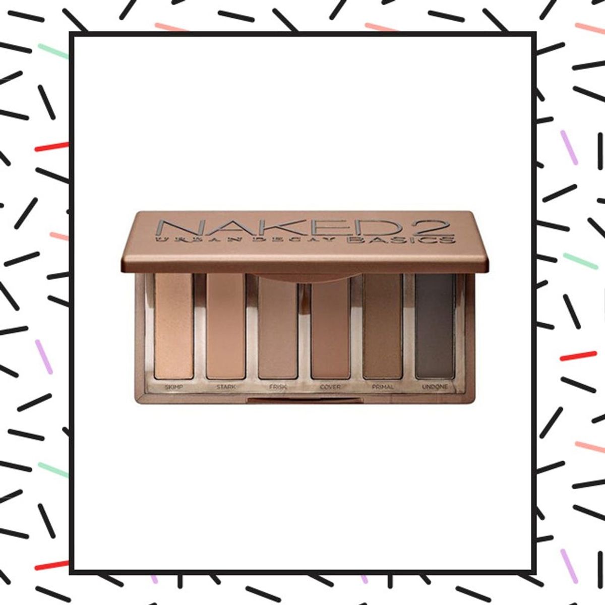 12 Beauty Essentials for Your Engagement Photos