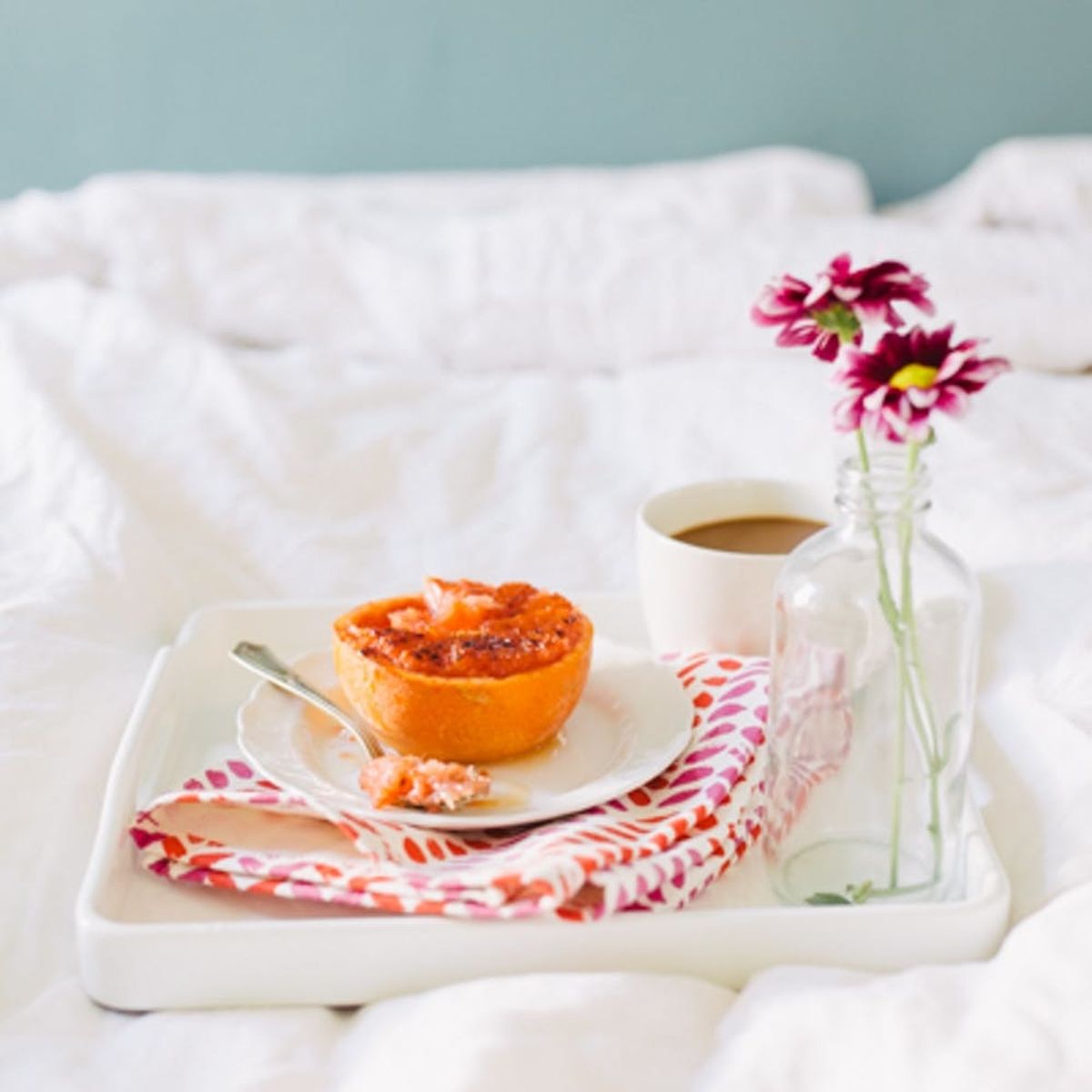 This 3-Ingredient Baked Breakfast Is Healthy and Delicious