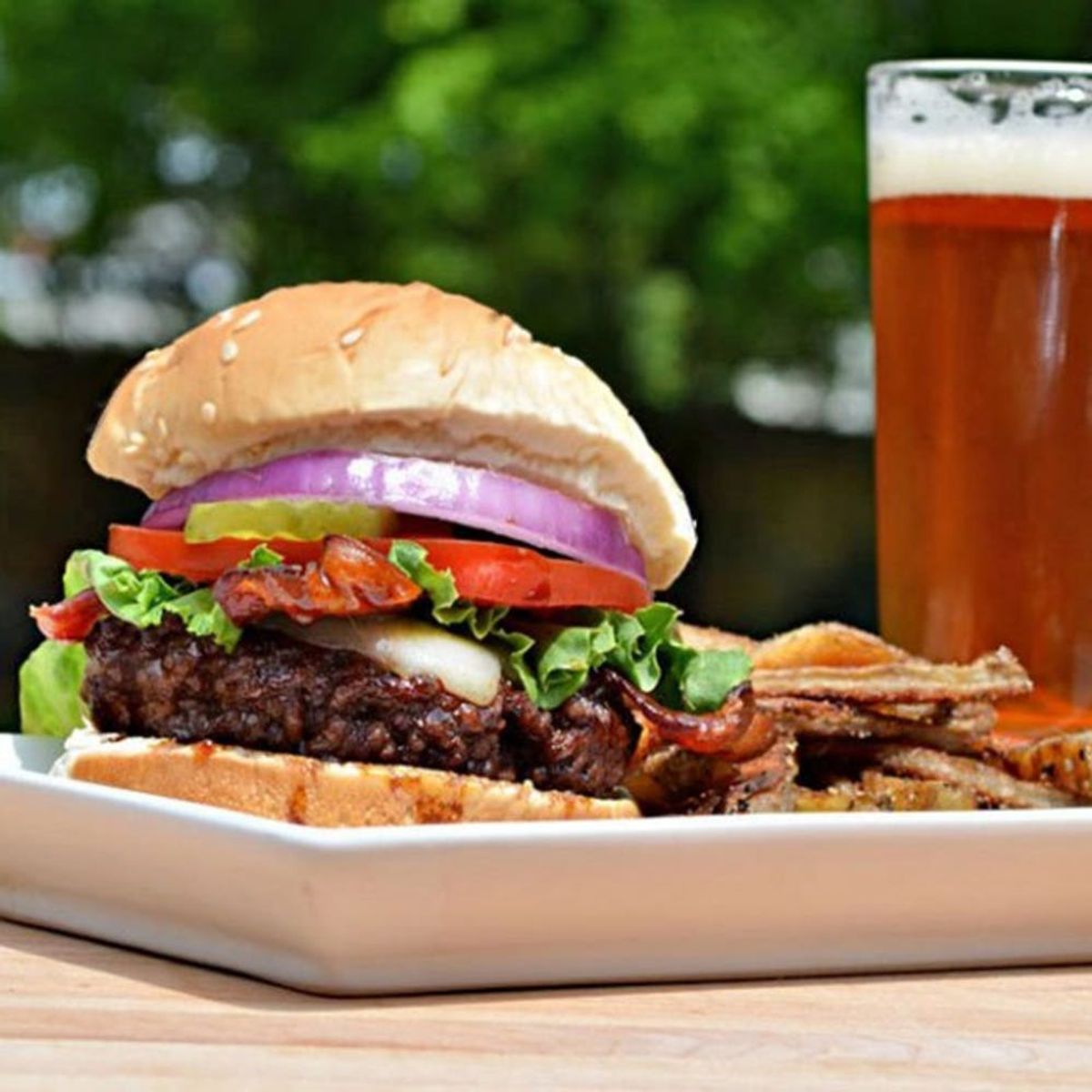 13 Copycat Burger Recipes You Can Easily Make at Home