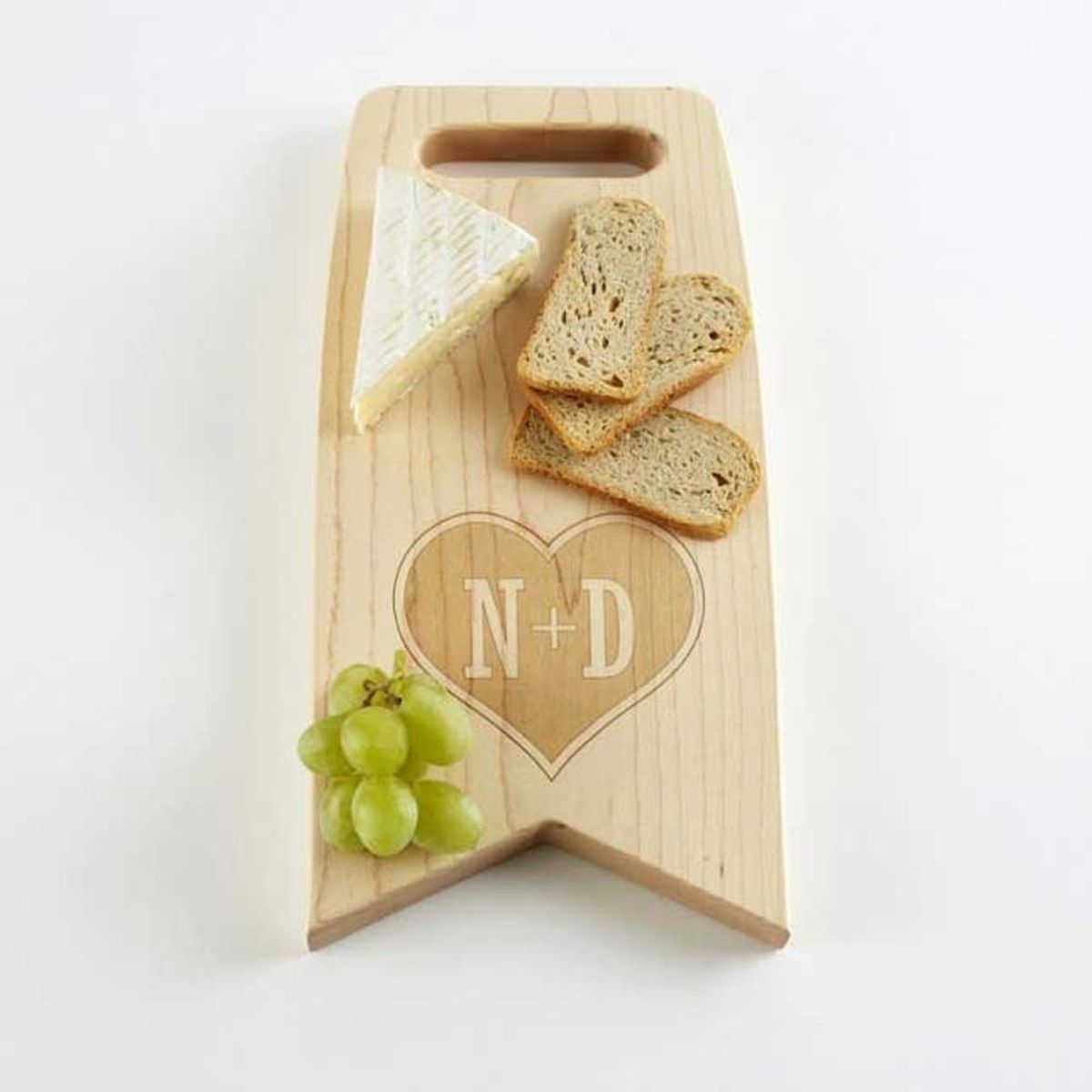 11 Essentials for a Romantic Valentine’s Day Dinner