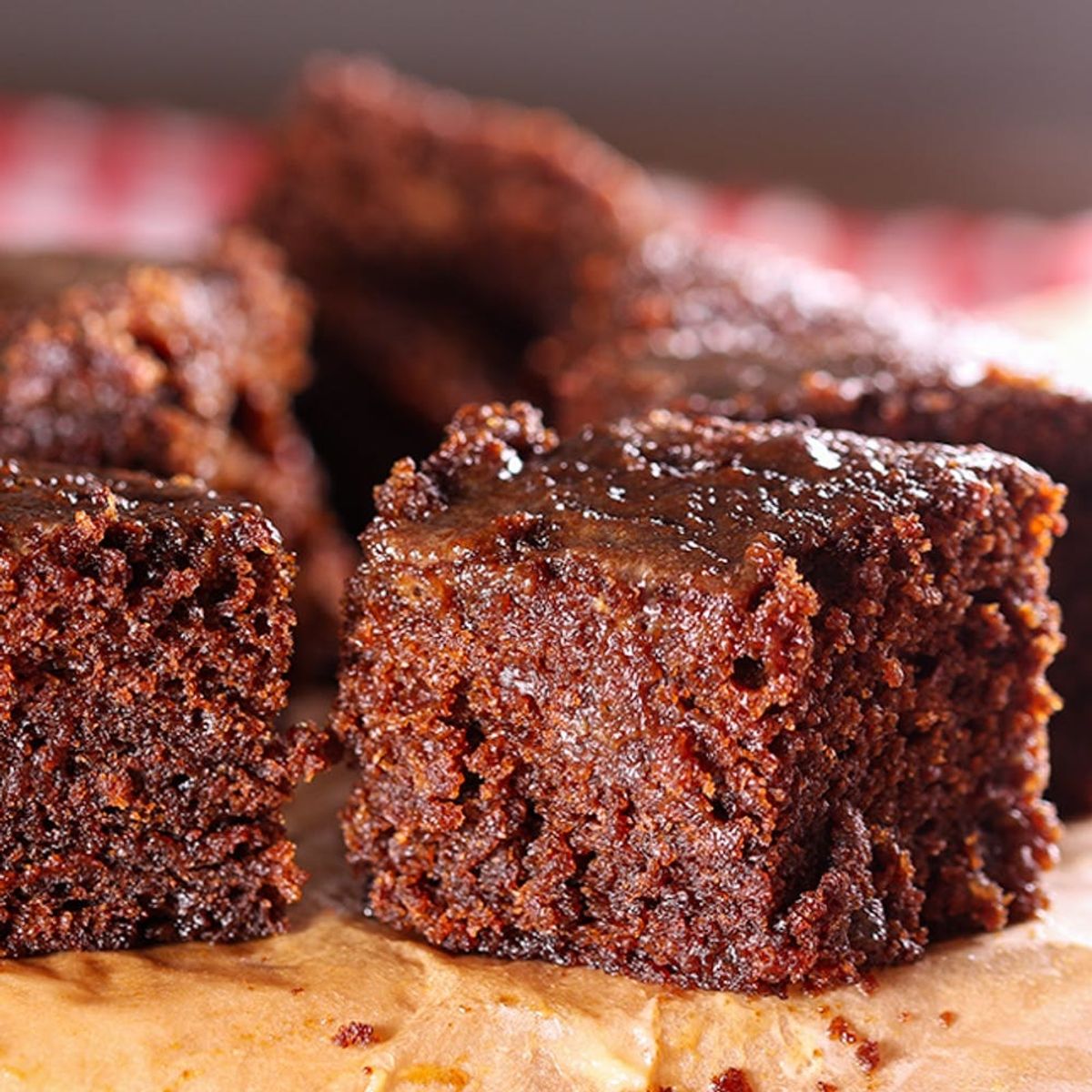 This Boozy Cake Reicpe Proves Gingerbread Isn’t Just for Christmas