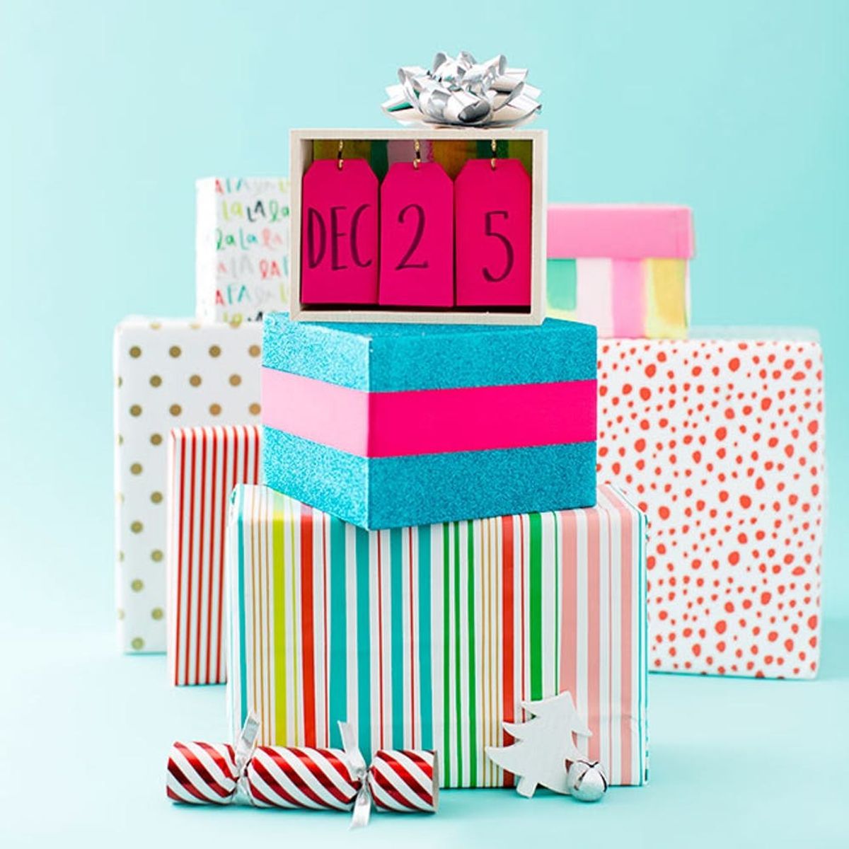 Gift This Homemade Desk Calendar to Your Bestie