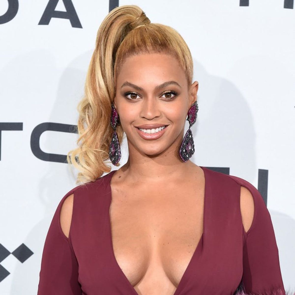 12 Sleek Celebrity Updos Perfect for Your Holiday Party Hair Moment