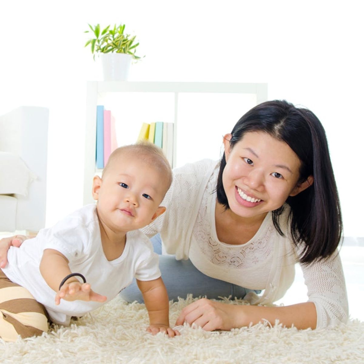 14 Mega Helpful Gift Ideas for the New Parent