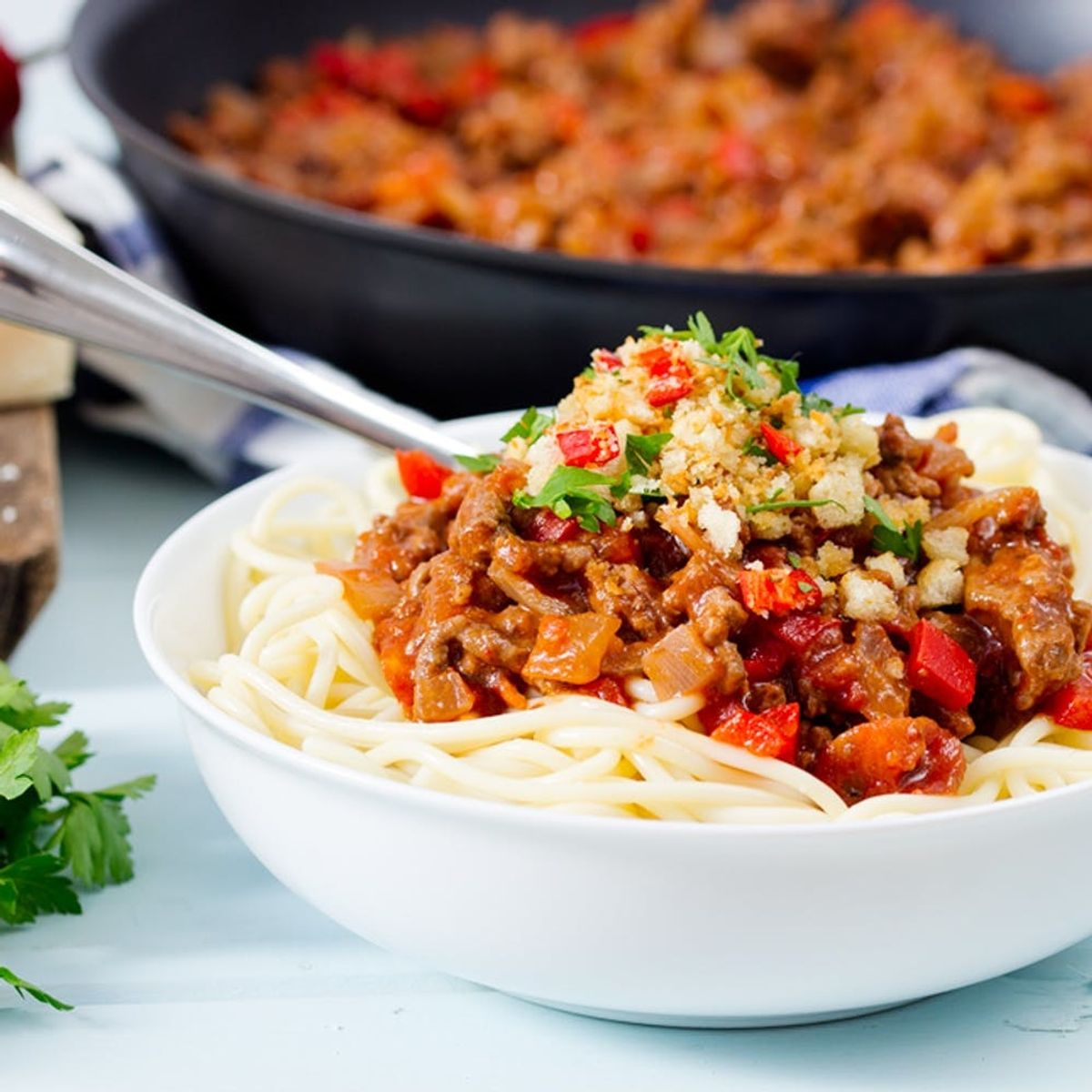 Garlic Bread Crumbs Will Take Your Spaghetti Bolognese Recipe to the Next Level