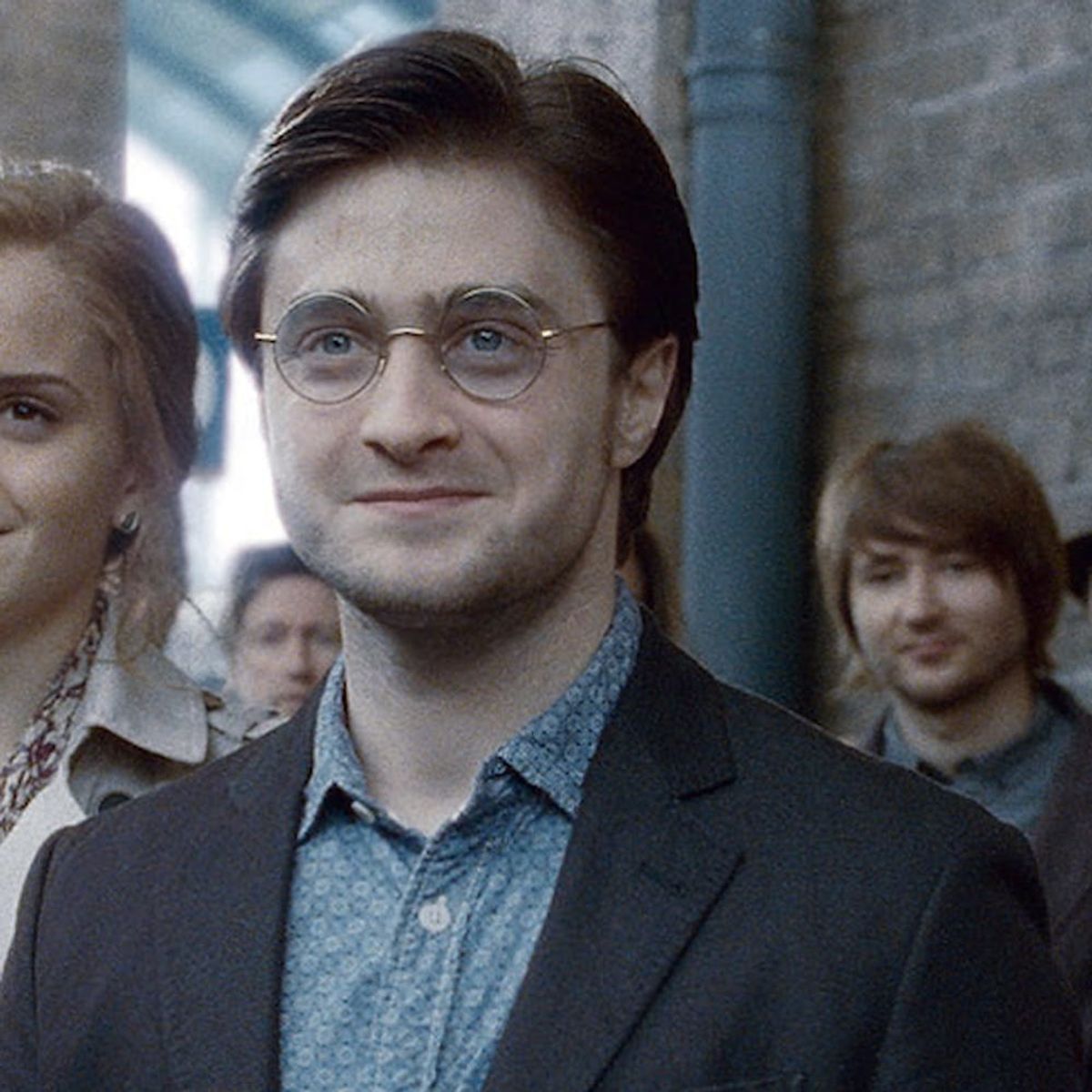 Harry Potter Turns 35 Today — Here’s What He Would Be Like