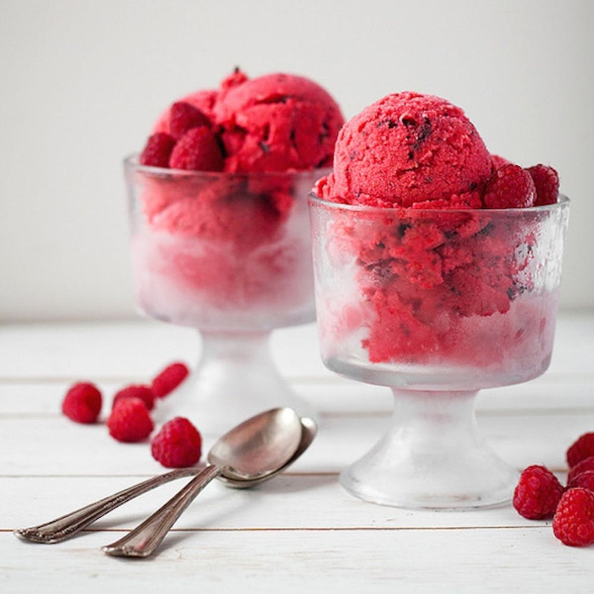 12 Vegan Ice Creams to Scoop If You Just Can’t With Dairy Brit + Co
