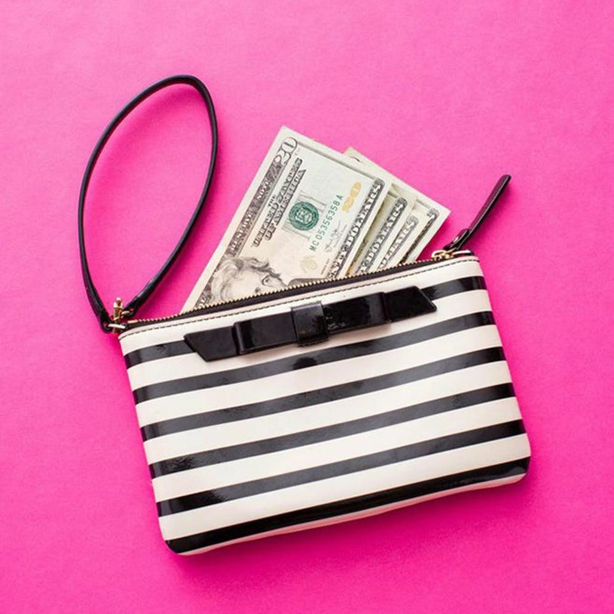 This App Tricks You Into Saving Money