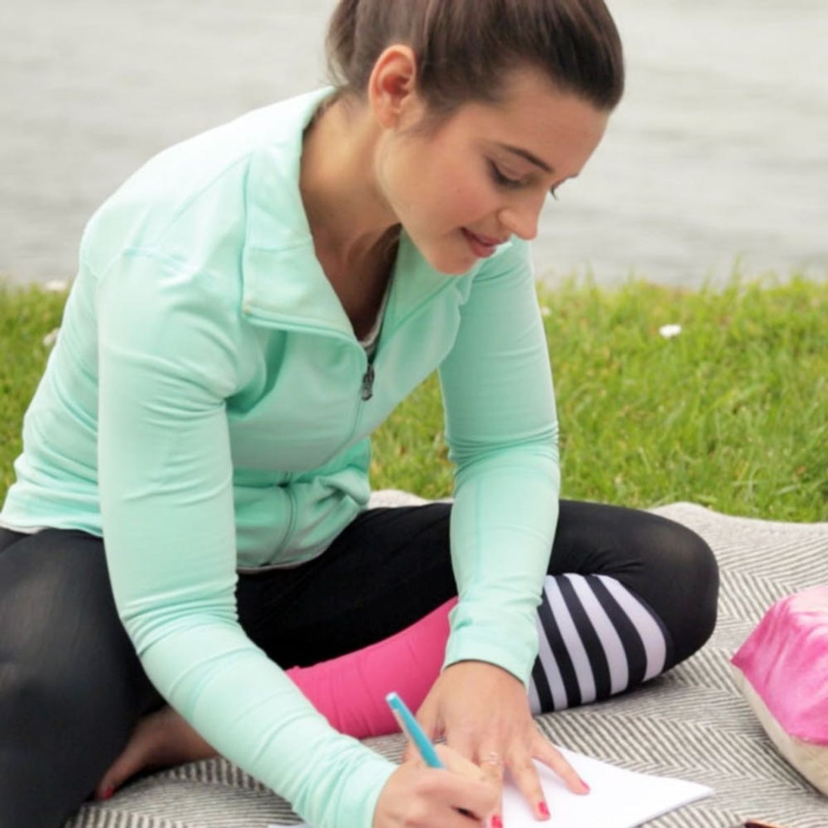 Show PMS Who’s Boss With These 9 Natural Remedies