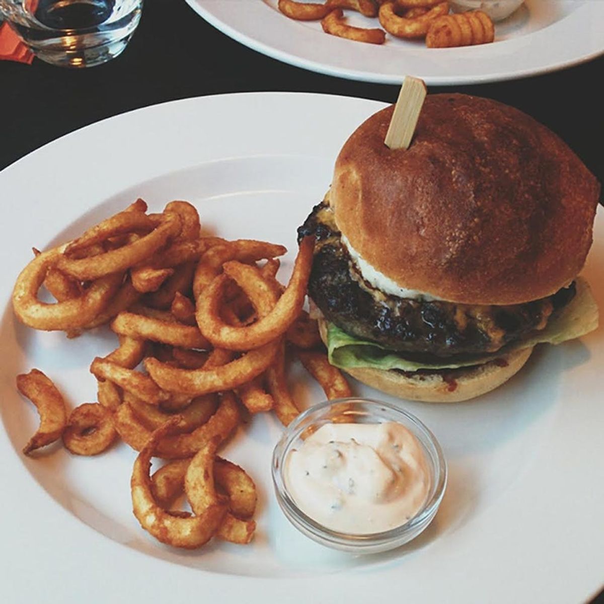 Busy/Lazy Girls: This New Dinner Service Was Made for You