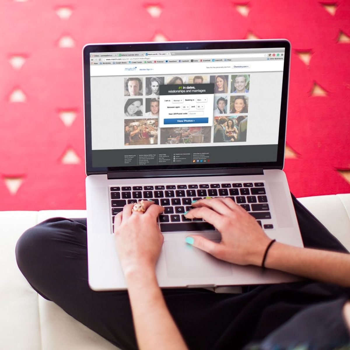 This Survey Offers Serious Insight into the World of Online Dating