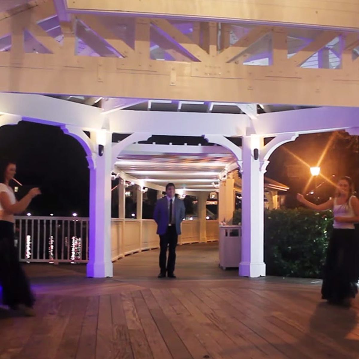 This Disney World Proposal Is a Real-Life Fairytale